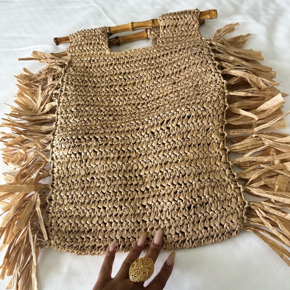 Large Straw Bag - Picture 3 of 5